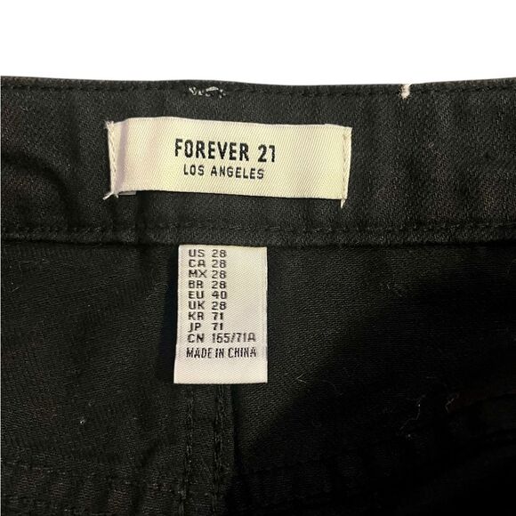 Forever 21 NWT shorts - Picture 3 of 7